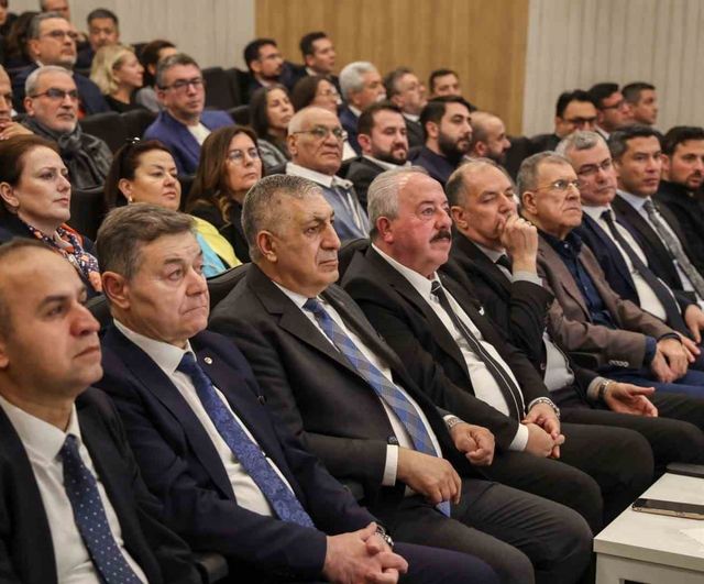 Dikili Jeotermal Isıtmalı Sera OTB sahaya indi: 3 bin 38 dönümlük yatırım başlıyor