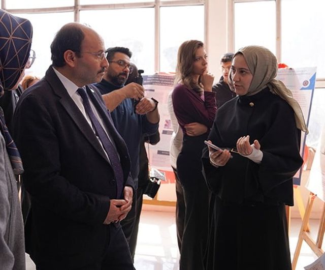 IV. Ulusal ETÜ Psikoloji Öğrenci Zirvesi: Terapi Odasının Kapıları Aralanıyor temasıyla tamamlandı