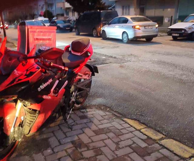 Keşan'da motosiklet ile otomobil çarpıştı: Ehliyetsiz sürücüye 40 bin TL ceza