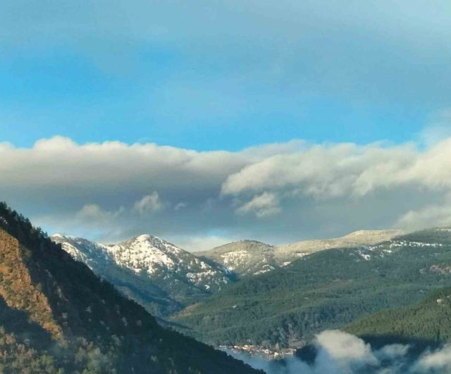 Köyceğiz'de Mart Sonu: Sandras Dağı'nın Tepeleri Karla Kaplandı