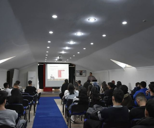 Köyceğiz MYO'da 'Ormancılıkta Kullanılan Modern Mekanik Üretim Araçları' Semineri