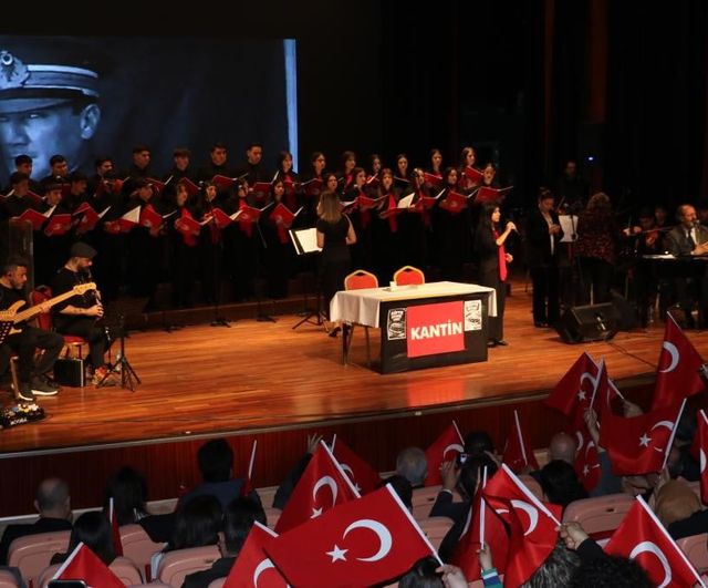 Malatya'da "Kim Var" Sanat Etkinliği: Yücel Arzen Hacıoğulları Konseri ve Öğrenci Performansları