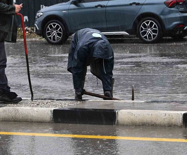 Manisa Büyükşehir ve MASKİ yağışa karşı teyakkuzda