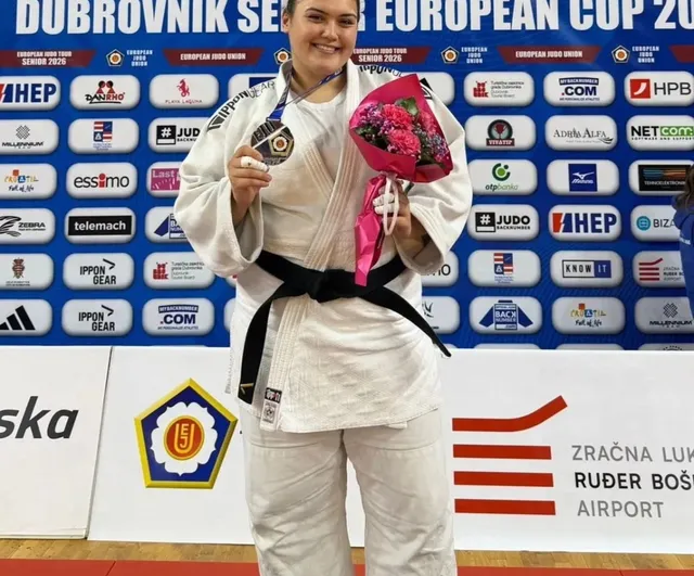 Manisalı Judocu Duygu Dirgen, Hırvatistan'da Avrupa Gümüş Madalyası Kazandı