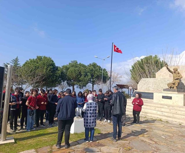 Ortaklar Fen Lisesi öğrencileri şehitlikleri ve tarihi mekanları ziyaret etti