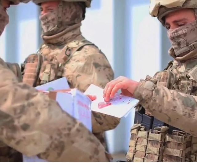 Samsunlu öğrencilerin mektupları Şırnak’taki Mehmetçiğe ulaştı