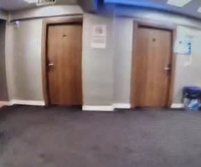 Uşak Belediyesi operasyonunda Başkan Özkan Yalım’ın kasasında çok sayıda telefon bulundu