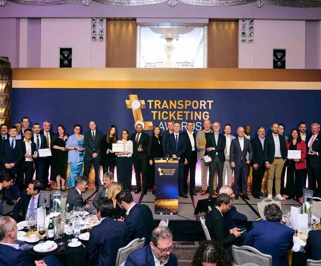 Antalyakart, Londra'da 'Mobil Engelli Bildirimi' ile En İyi Eşitlik ve Kapsayıcılık Ödülünü Kazandı