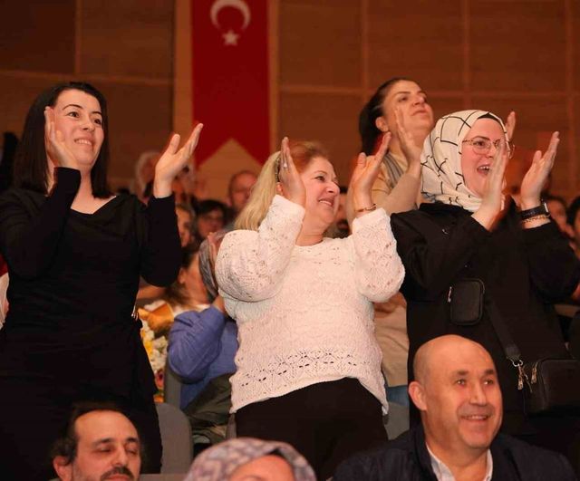 Atakum'da Dünya Tiyatrolar Günü: Ata Sahne'de 26-31 Mart Tiyatro Günleri