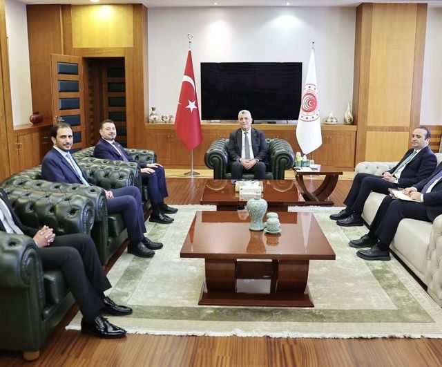 Bakan Bolat, Suudi Arabistan Büyükelçisi Fahad Abualnasr ile ekonomik ve ticari ilişkileri görüştü