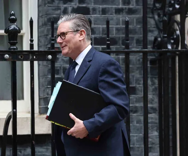 Başbakan Starmer: İngiltere İran'a yönelik muhtemel savaşa katılmayacak