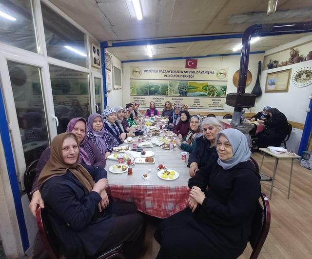 Başkan Tekin Bozüyük'te Pazaryerili kadınlarla buluştu: 'Kadın dayanışmasıyla Pazaryeri daha güçlü'