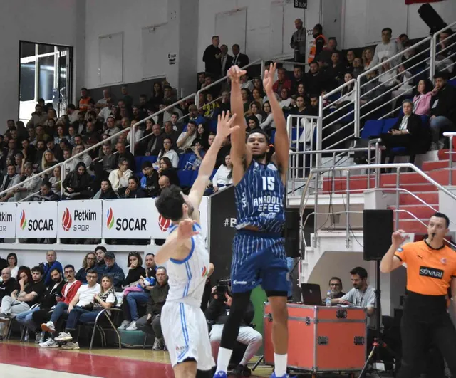 Basketbol Süper Ligi: Aliağa Petkimspor 60-85 A. Efes — 25. Hafta Maç Özeti