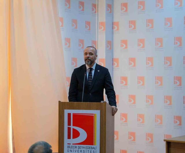 BŞEÜ’de 'Şeyh Edebali’nin Manevî Kimliği' konferansı yoğun katılımla gerçekleştirildi