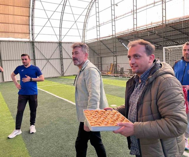 Burhaniye'de TÜGVA Gençlik Futbol Müsabakası finali gerçekleştirildi