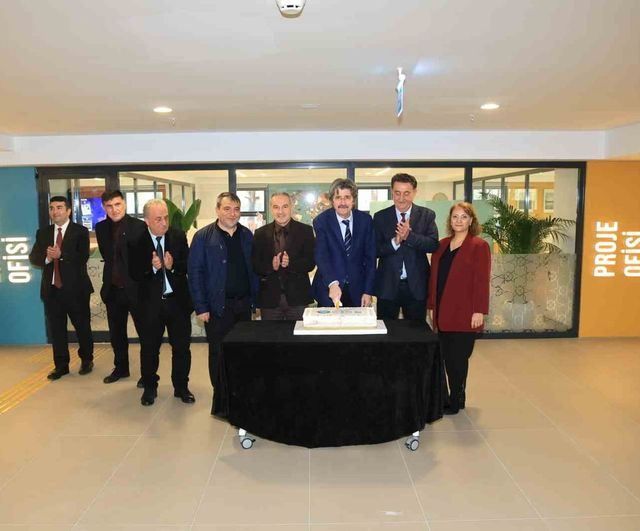 Bursa Uludağ Üniversitesi'nde Erasmus ve Proje Ofisleri Rektörlük Binasında Hizmete Açıldı