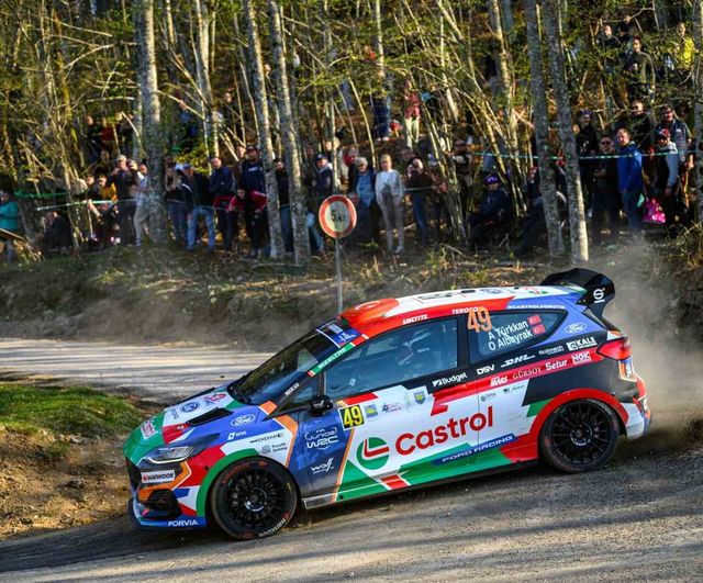 Castrol Ford Team Türkiye: Ali Türkkan ve Oytun Albayrak Junior WRC Hırvatistan Rallisi'ni kazandı