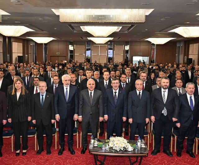 Cevdet Yılmaz: Doğu ve Güneydoğu'da lojistik çeşitlendirme ve bölgesel kalkınma önceliğimiz