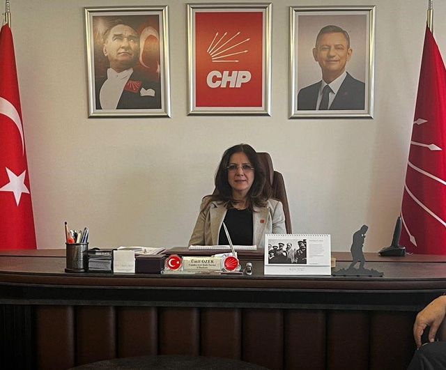 CHP Kayseri İl Başkanı Ümit Özer görevinden istifa etti