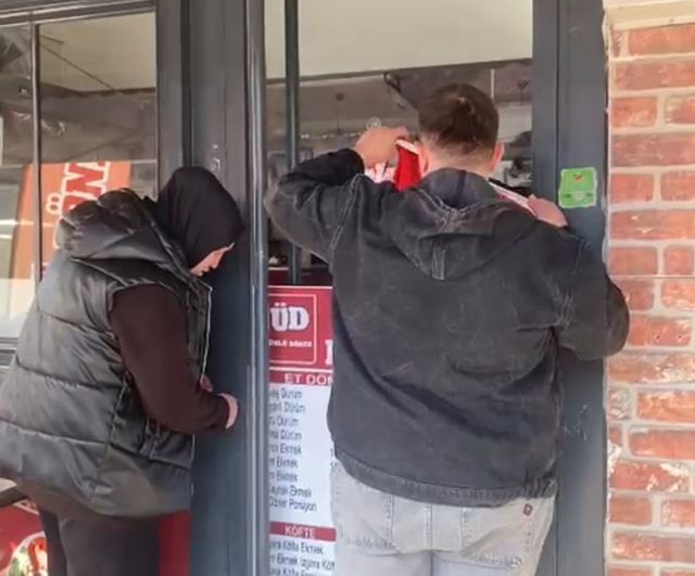 Cide'de mühürlenen dönerci açıldı: Numuneler temiz çıktı