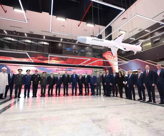 Cumhurbaşkanı Erdoğan: 2028'de 11 milyar dolar ihracat hedefi; savunma ihracatında ilk 10'a girme hedefi