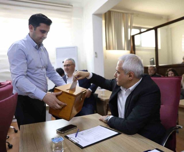 Efeler Belediyesi’nin 2025 Faaliyet Raporu oy birliğiyle kabul edildi