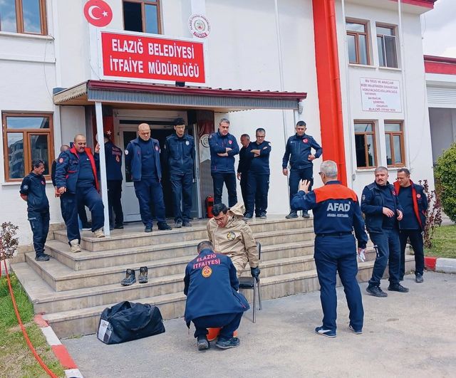 Elazığ'da AFAD'tan İtfaiye Personeline KBRN Farkındalık ve Müdahale Eğitimi