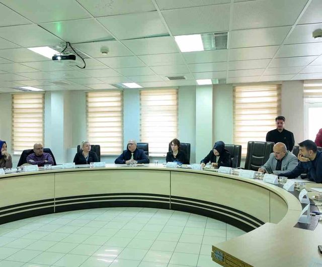 Elazığ'da Hastane Afet Planı Yönetici Eğitimi: Hazırlık ve Risk Azaltma Odaklı