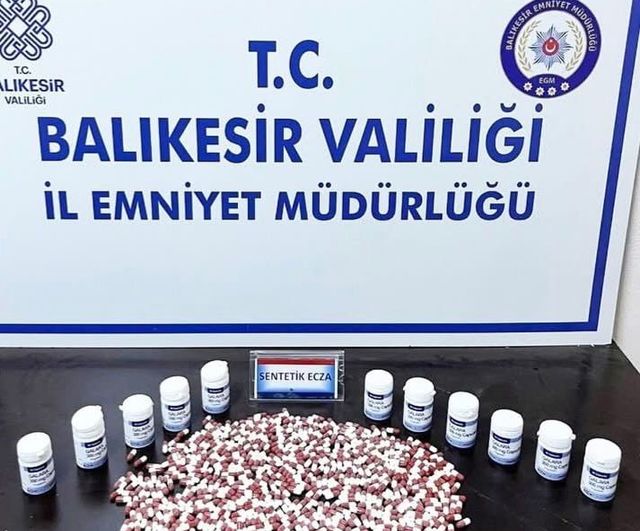 Erdek'te uyuşturucu operasyonunda 5 kişi tutuklandı