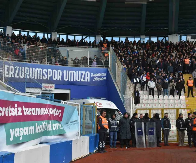 Erzurumspor taraftarlarından erken teşhis çağrısı: 'Ücretsiz taramanı yaptır, yaşam kaliteni artır'