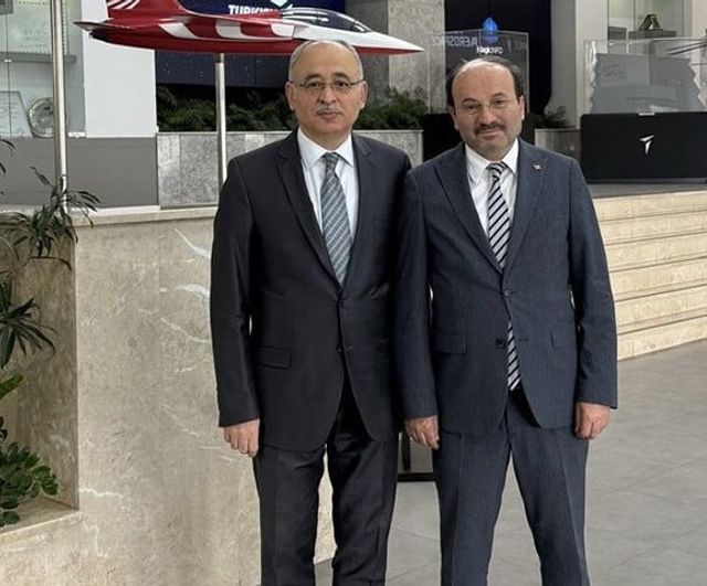 ETÜ Rektörü Prof. Dr. Bülent Çakmak, TUSAŞ Yönetimini Ziyaret Etti