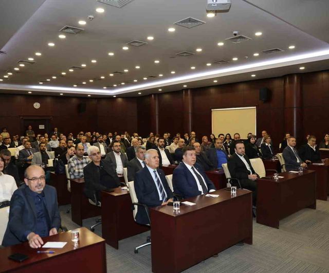 Gaziantep Dijital İnşaat Zirvesi: BIM ve veri odaklı dönüşüm masaya yatırıldı