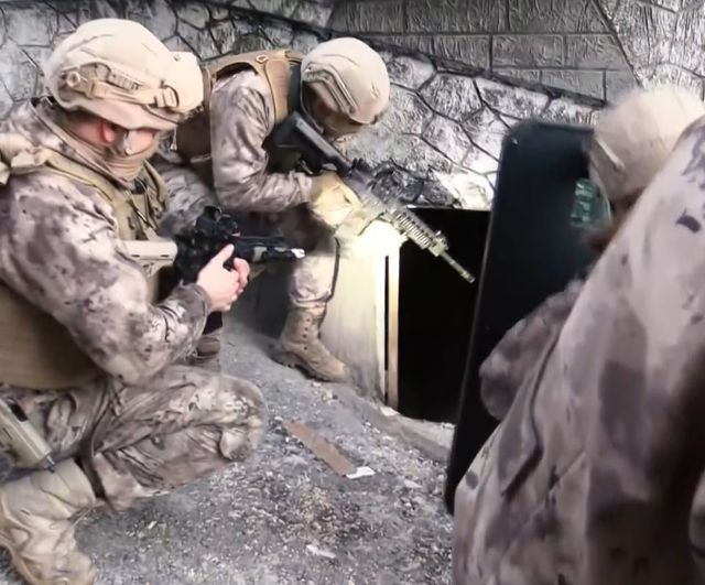 Gaziantep'te siber dolandırıcılık operasyonu: 20 gözaltı, banka hareketi 22 milyon 300 bin TL