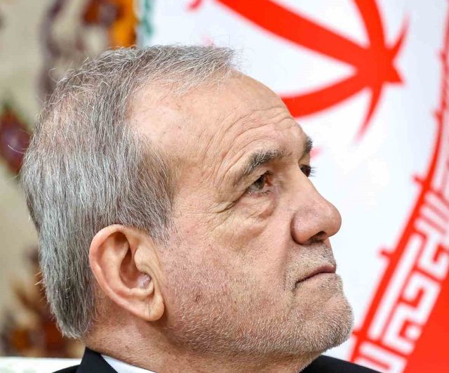 İran Cumhurbaşkanı Pezeşkiyan: 'İran için canımı feda etmeye hazırım'