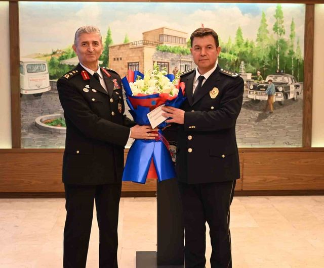 Jandarmadan Emniyete Anlamlı Ziyaret: Halil Şen, Türk Polis Teşkilatı'nın 181'inci Yılını Kutladı