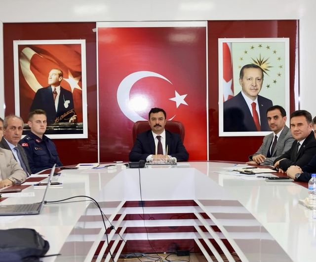 Kahta'da 'En iyi narkotik polisi anne' projesi değerlendirildi