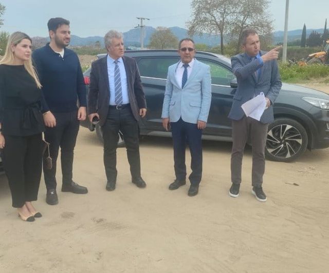 Kuşadası’nda okul yapımı planlanan araziler yerinde incelendi