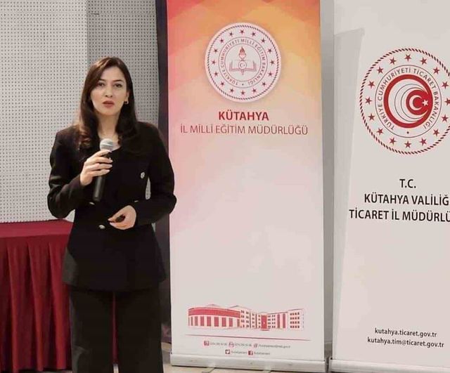 Kütahya'da gençlere yönelik girişimcilik eğitimi: Mesleki eğitimle iş hayatına hazırlık
