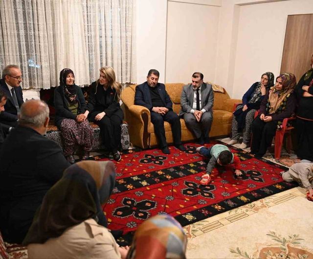 Malatya'da yeniden imar çalışmaları Akçadağ'da yerinde incelendi