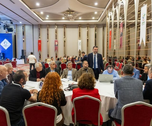 Manavgat 2050 Vizyonu: Ortak Akıl ve Eylem Zirvesi 133 Proje Önerisiyle Başladı