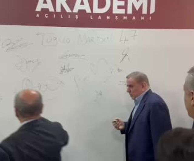 Mardin'de TÜGVA İhtisas Akademi Lansmanı Artuklu Üniversitesi'nde gerçekleştirildi