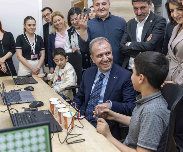 Mersin Lojistik Merkezi hizmete açıldı: lojistik altyapı ve sosyal tesisler bir arada