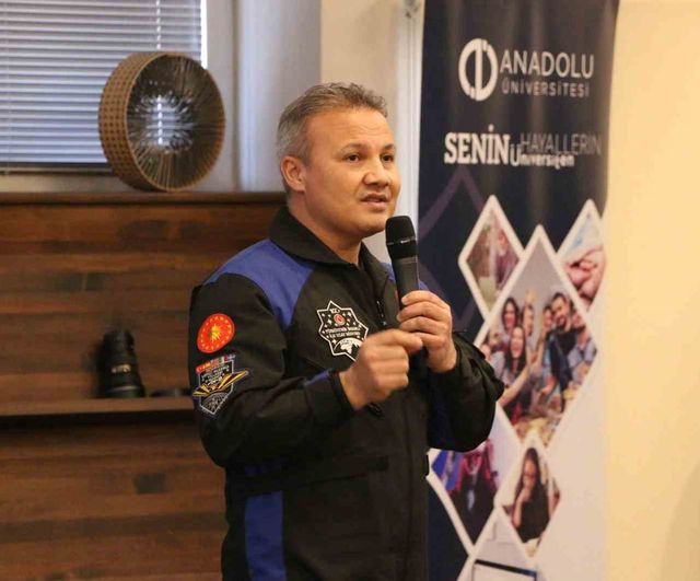 Milli Uzay Programı'nın rotası Eskişehir'de çizildi: Alper Gezeravcı Ay ve Mars hedeflerini anlattı