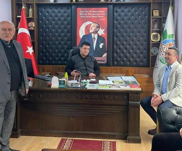 Mudurnu'da Dünya Otizm Farkındalık Günü: Özel Çocuklar Sembolik Makam Devri Aldı