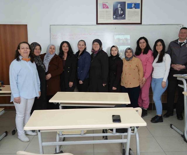 Niğde Halk Eğitimi Merkezi'nin 413 Saatlik Hasta ve Yaşlı Bakım Kursu İstihdama Kapı Açıyor