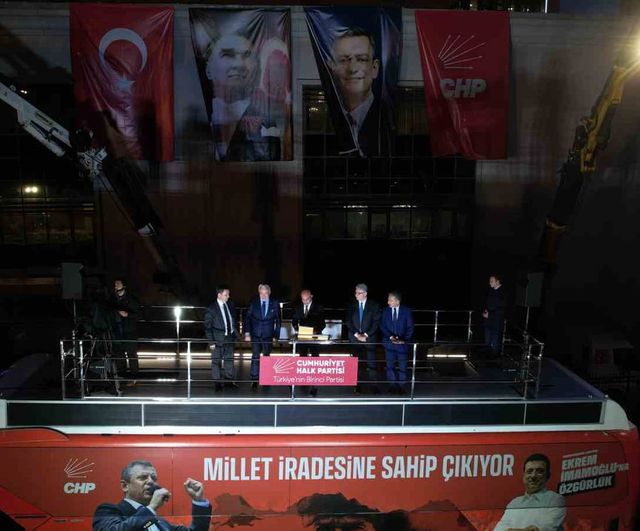 Özgür Özel: Mustafa Bozbey tutuksuz yargılansın, karar millet ve Bursa’da verilsin