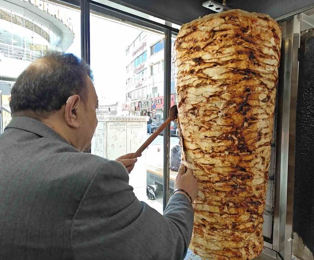 Restoran menülerinde kalori ve içerik bilgisi: Kayseri Lokantacılar Başkanı Aydemir değerlendirdi