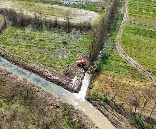 Sakarya'da 16 ilçede kanal temizliği: Çiftçiler verim artışından umutlu