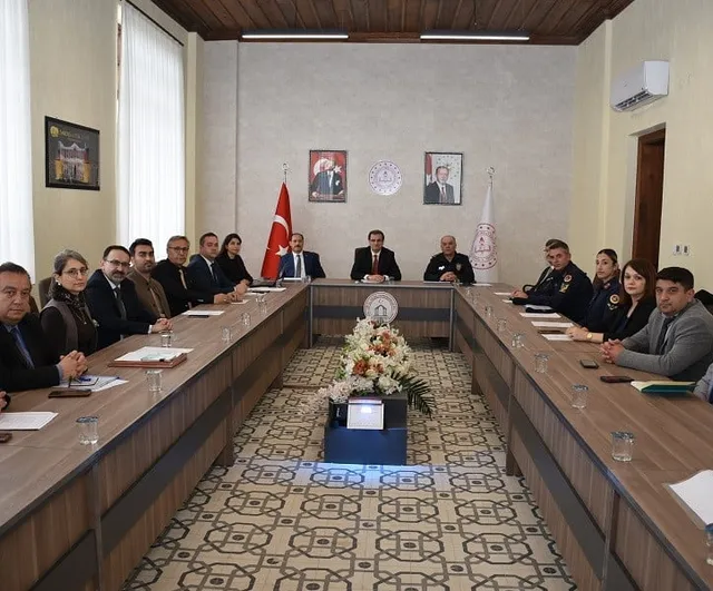 Salihli'de bağımlılıkla mücadele: İlçe koordinasyon toplantısı yapıldı