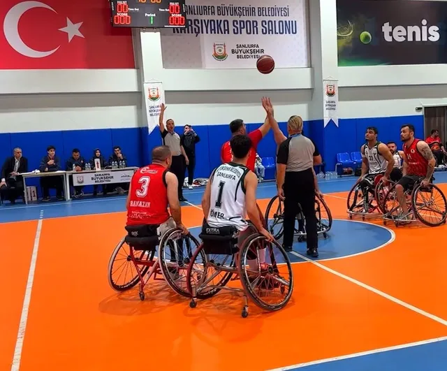 Şanlıurfa, Güneydoğu Derbisinde Gazişehir Gaziantep'i 67-51 Yendi